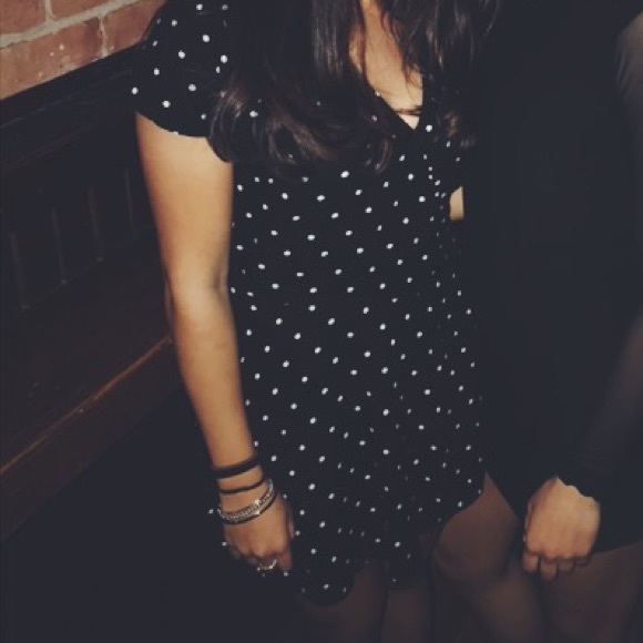 Hollister Wrap-Around Romper - Picture 8 of 9